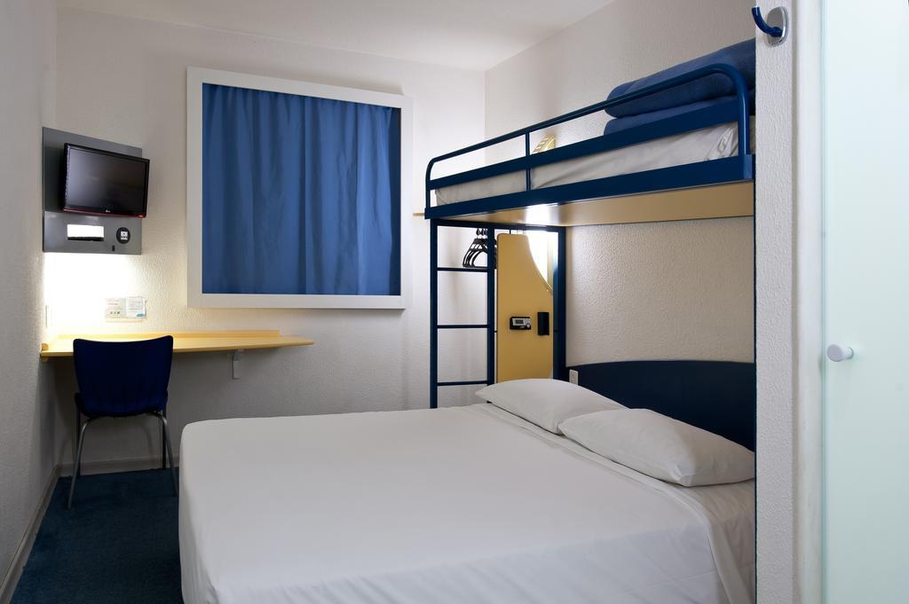 Ibis Budget Orly Chevilly Tram 7 Vitry-sur-Seine Esterno foto