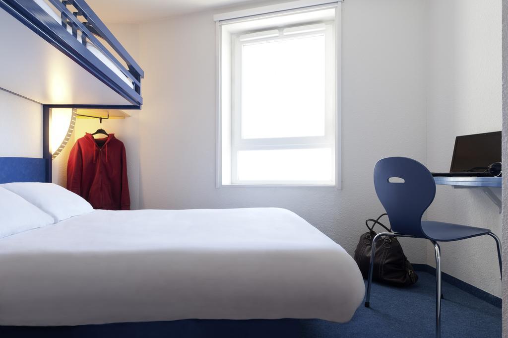 Ibis Budget Orly Chevilly Tram 7 Vitry-sur-Seine Camera foto