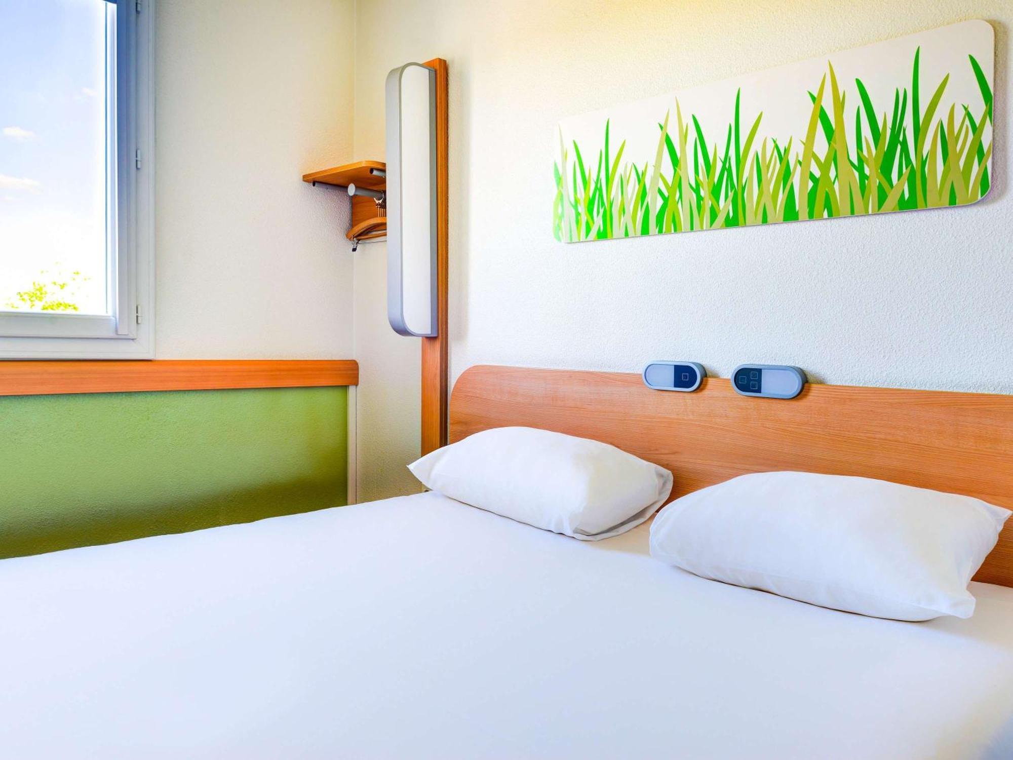 Ibis Budget Orly Chevilly Tram 7 Vitry-sur-Seine Esterno foto